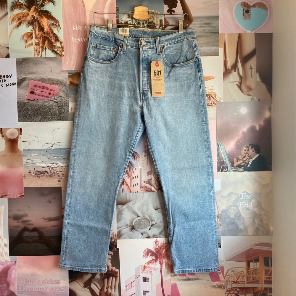NWT! LEVI - 501 Original Cropped Size 30